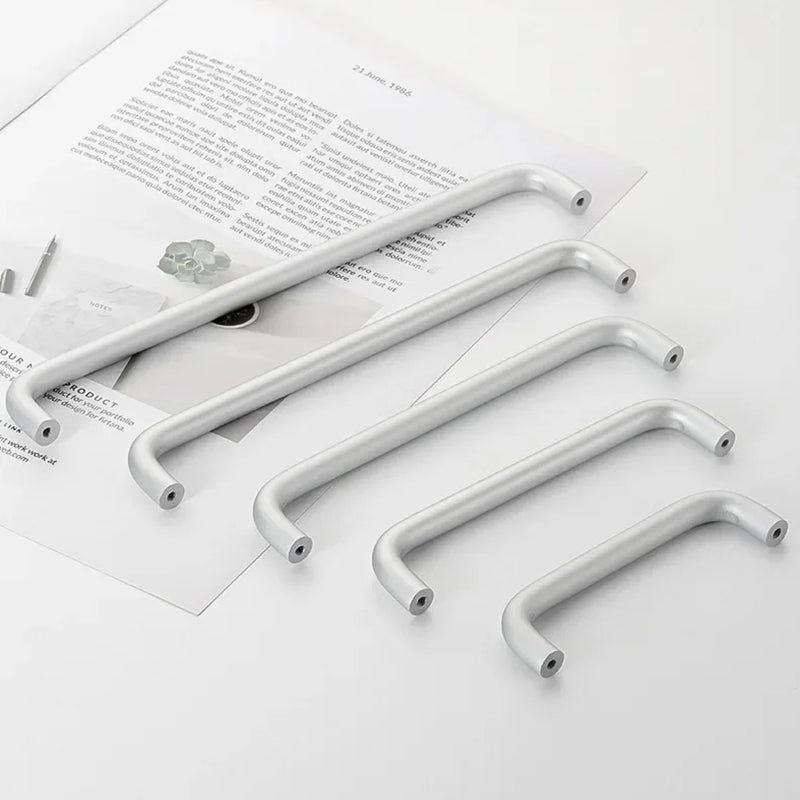 Silberne Aluminium-Küchengriffe – Modernes Design für Küche, Schränke & Kommoden