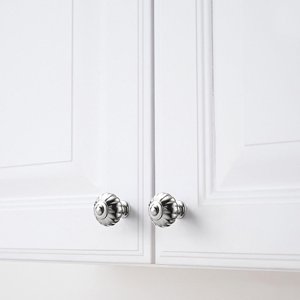 Eleganter Silberner Schrankgriff für Küche & Schlafzimmer