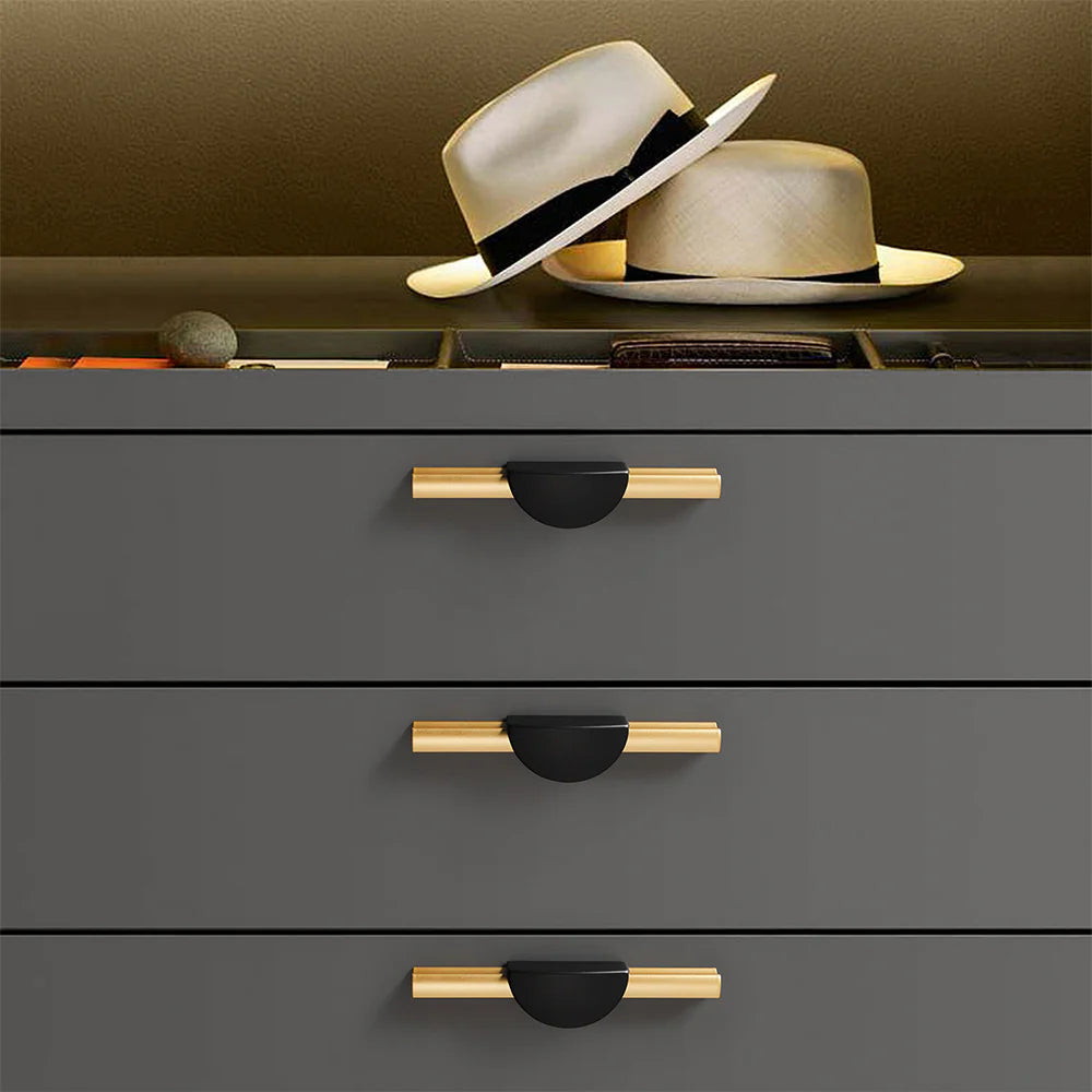 Gold & Schwarz Satin Finish Semicircle Shape Drawer Cupboard Griff