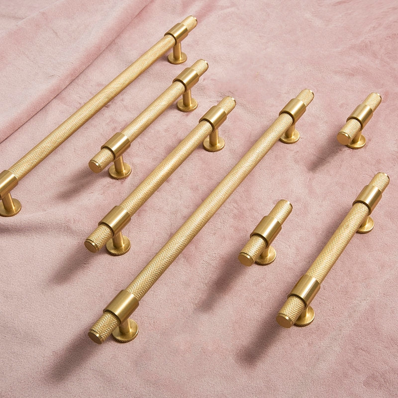 Gebürstet Messing Knurled T-Bar Küche Schrankgriff