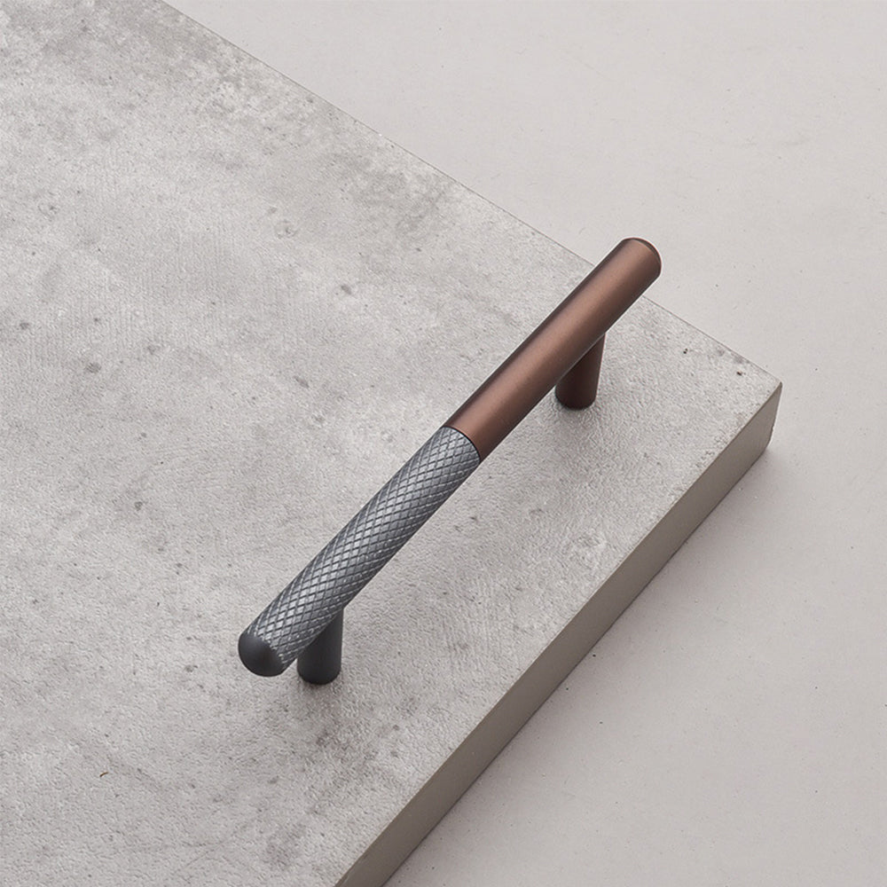 Brown & Grey Matte Knurled Bar Küchengriffe – Moderner Kontrast für Ihre Küche