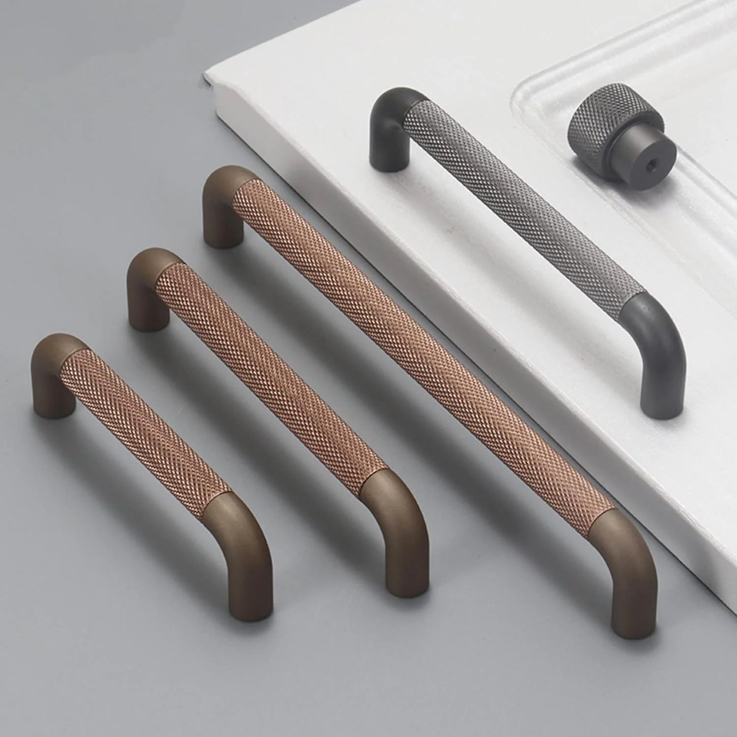 Braun Gerändelter T-Stangen Schrankgriff für Türen & Schubladen