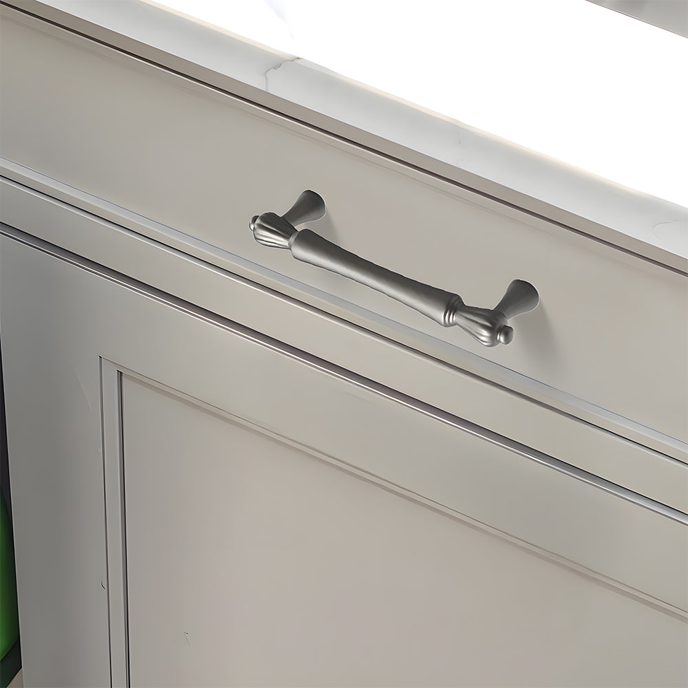 Grauer Stangengriff für Schrank & Schublade